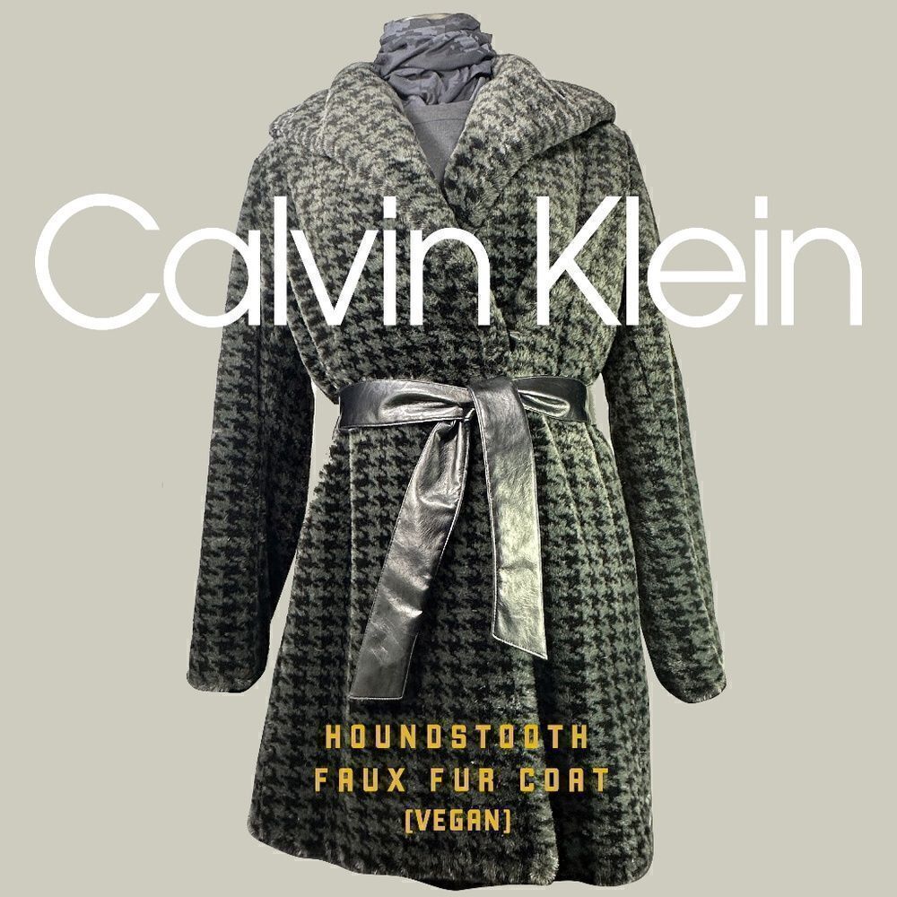 CALVIN KLEIN® – VEGAN FUR COAT – M